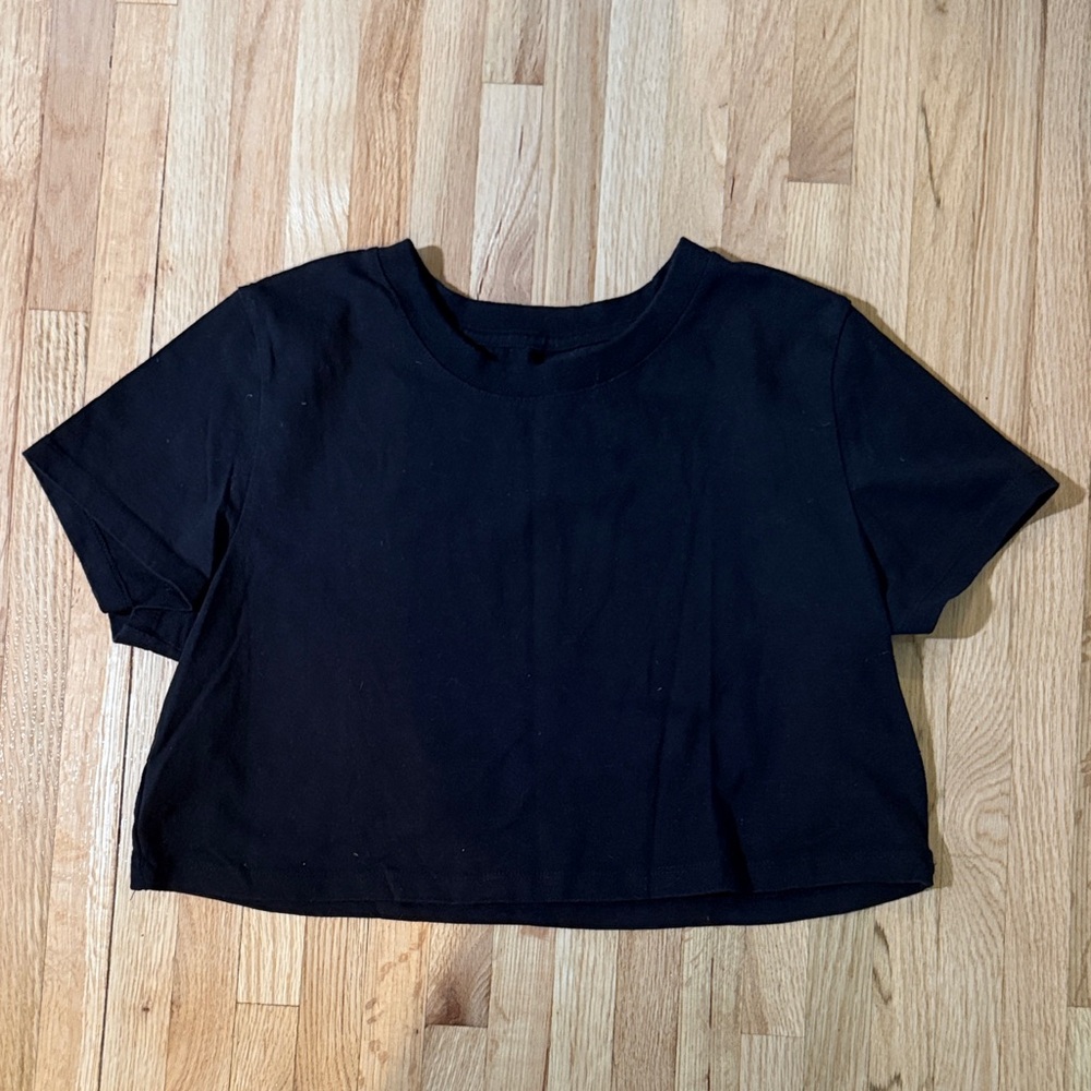 Urban Outfitters Black Short Sleeve Crop Top